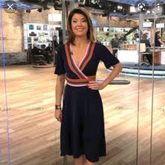 Tory Burch Peggy Wrap Dress *EUC* - Picture 4 of 9